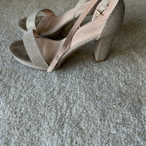 Prom Dress - Picture 6 of 8